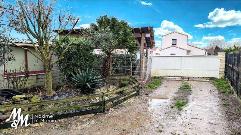 Maison - 94 m² - 5 pièces