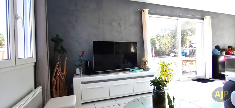 Maison - 83 m² - 3 pièces