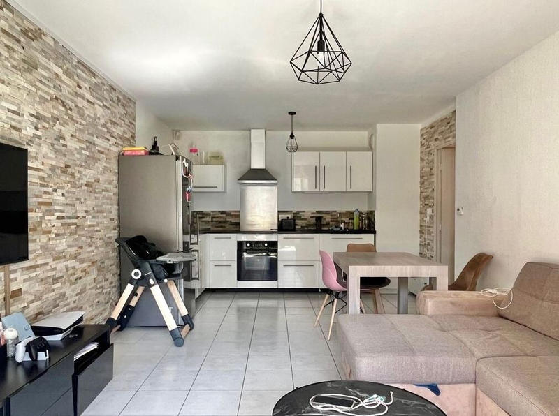 Appartement - 57 m² - 3 pièces