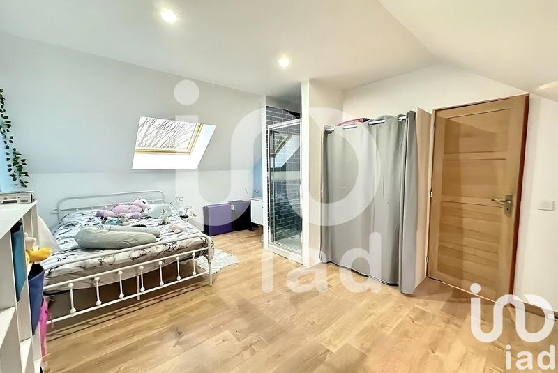 Maison - 192 m² - 7 pièces