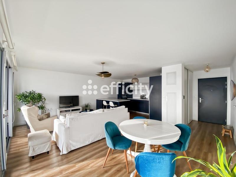 Appartement - 87 m² - 4 pièces