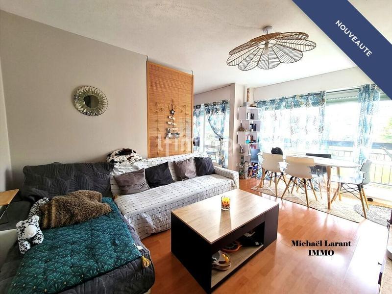 Appartement - 49 m² - 2 pièces