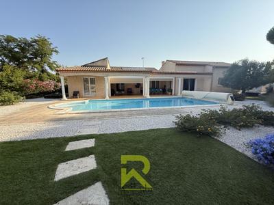 Villa - 160 m² - 6 pièces