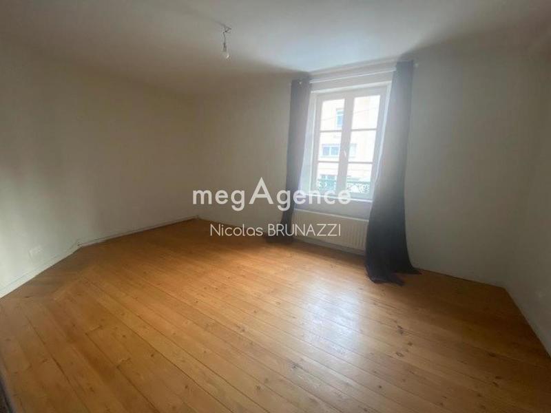 Maison de ville - 100 m² - 5 pièces