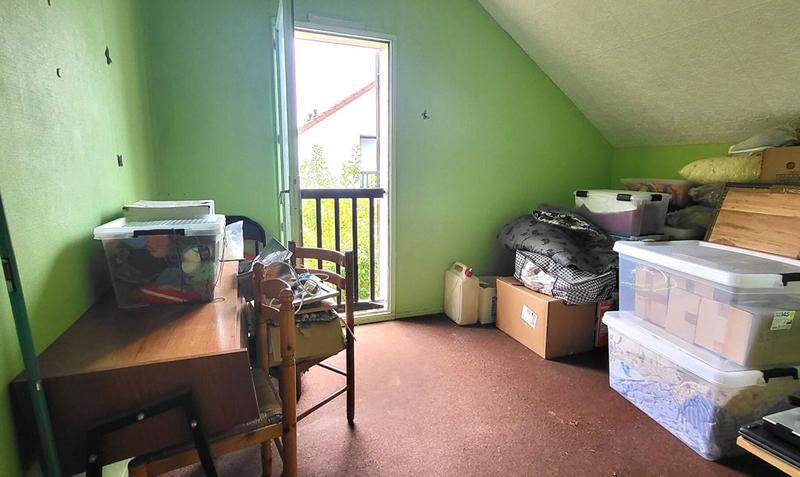 Maison - 97 m² - 5 pièces