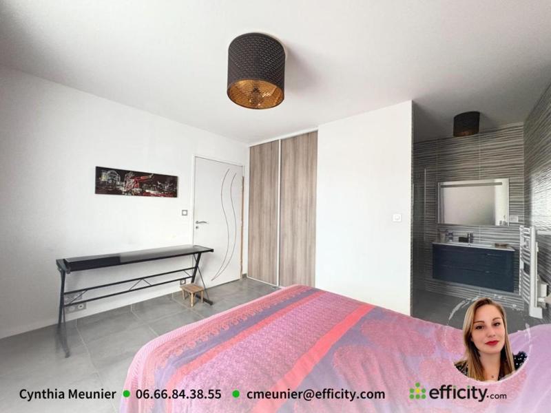 Pavillon - 130 m² - 6 pièces