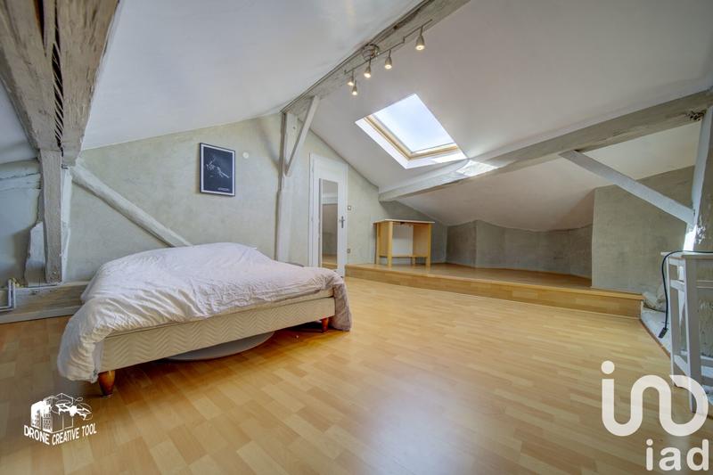 Maison de village - 205 m² - 8 pièces