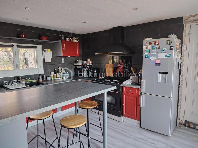 Propriété - 120 m² - 6 pièces