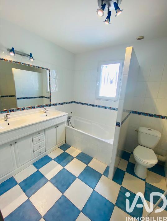 Maison - 93 m² - 5 pièces