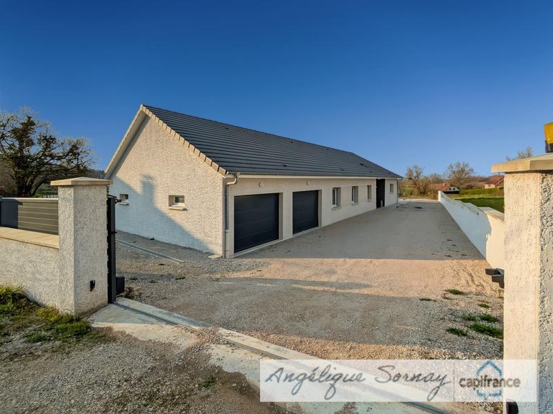 Maison - 160 m² - 7 pièces