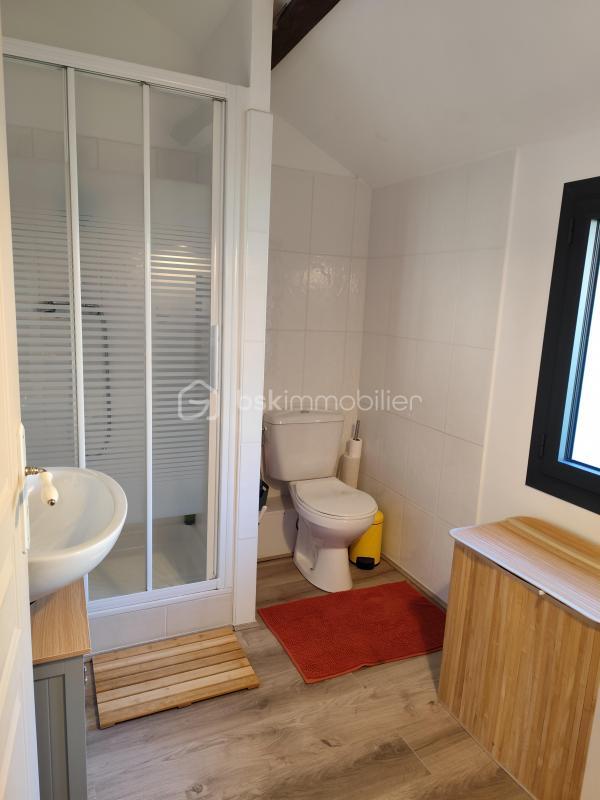 Maison en pierre - 74 m² - 3 pièces