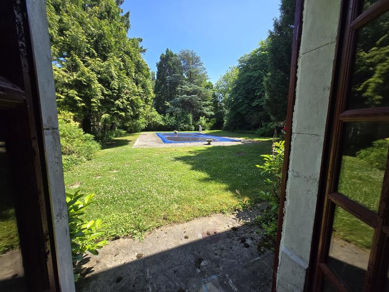 Maison ancienne - 256 m² - 11 pièces