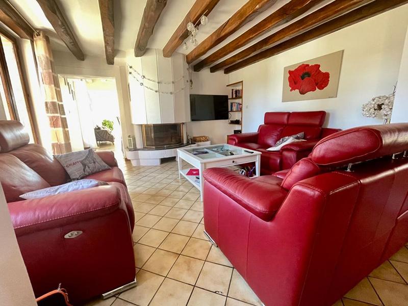 Maison - 143 m² - 6 pièces
