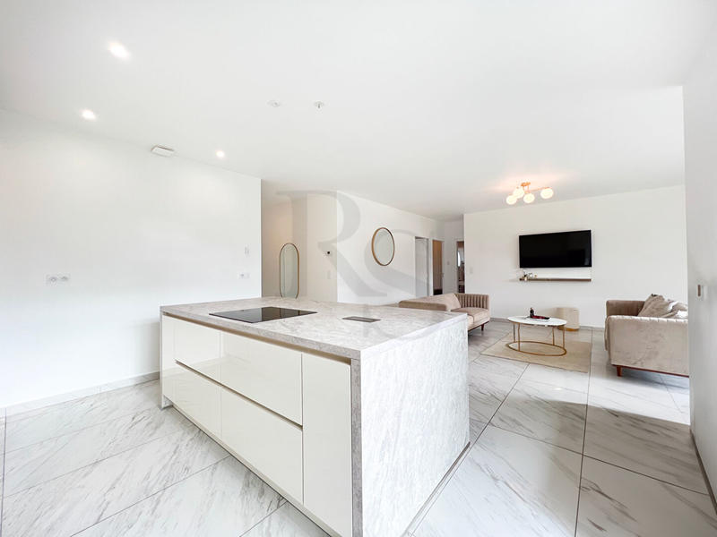 Maison - 98 m² - 5 pièces