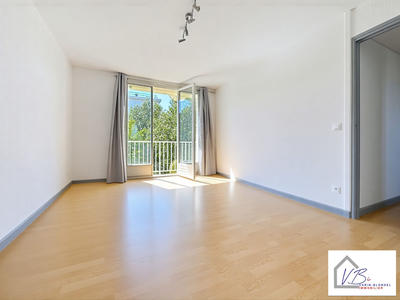 Appartement - 66 m² - 4 pièces