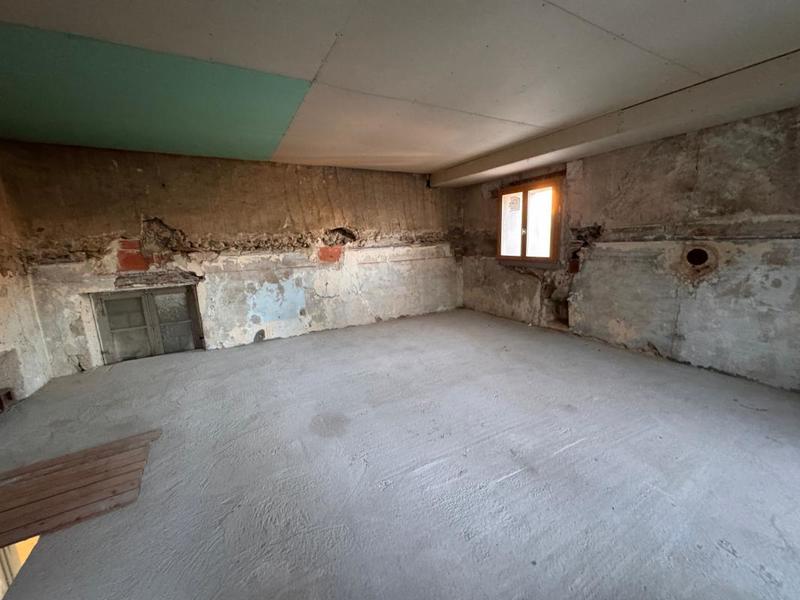 Maison - 95 m² - 3 pièces