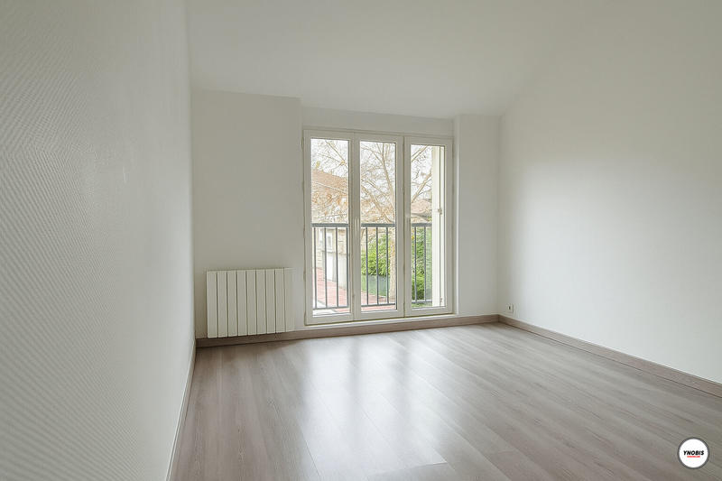 Immeuble - 9 pièces