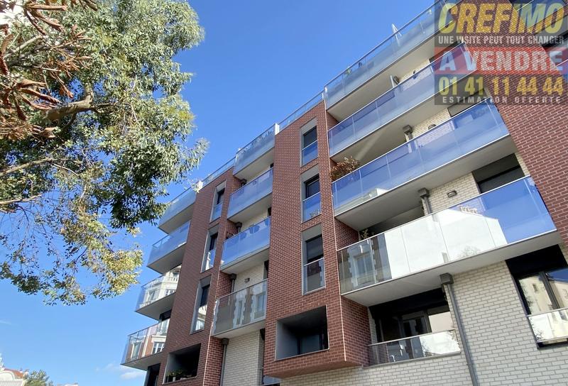 Appartement - 82 m² - 4 pièces