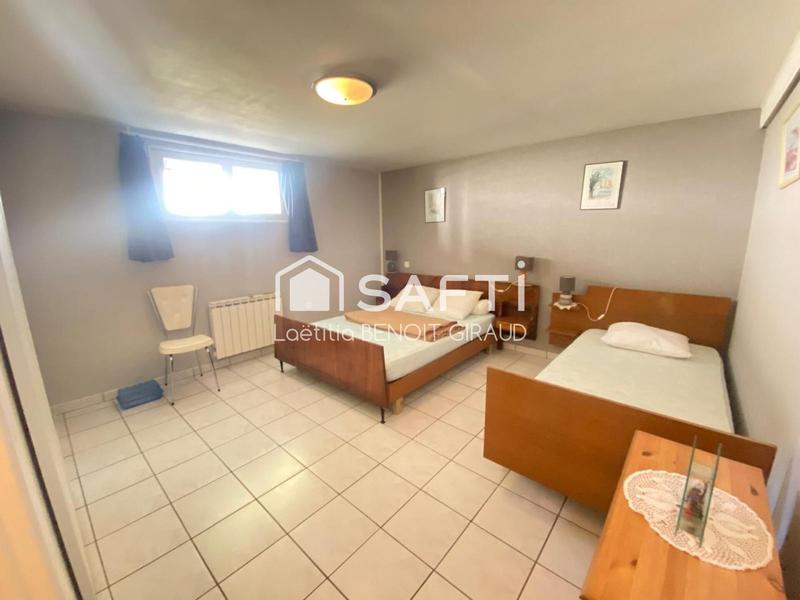 Maison - 190 m² - 6 pièces