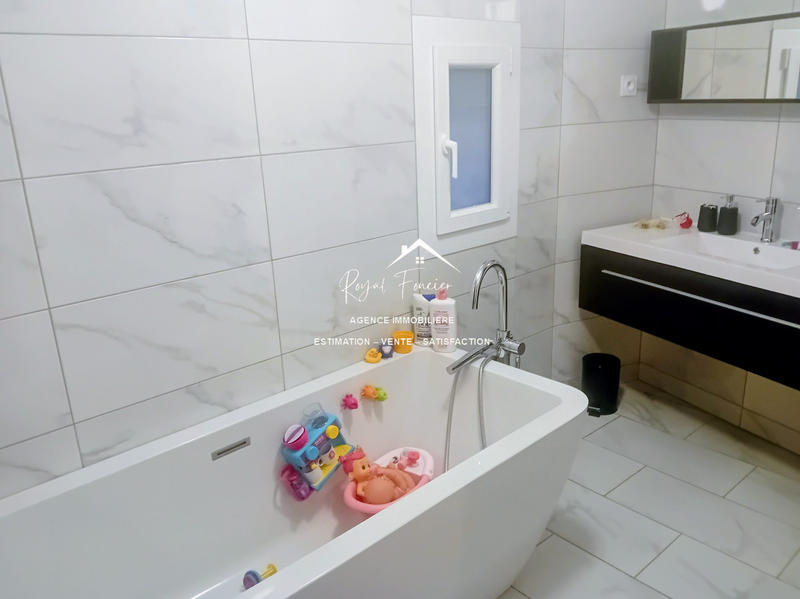 Maison ancienne - 140 m² - 5 pièces