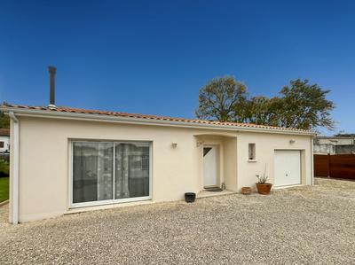 Maison - 107 m² - 4 pièces