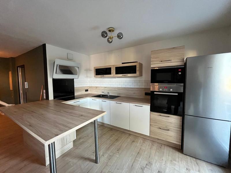 Appartement - 75 m² - 3 pièces