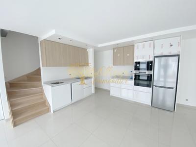 Pavillon - 92 m² - 4 pièces