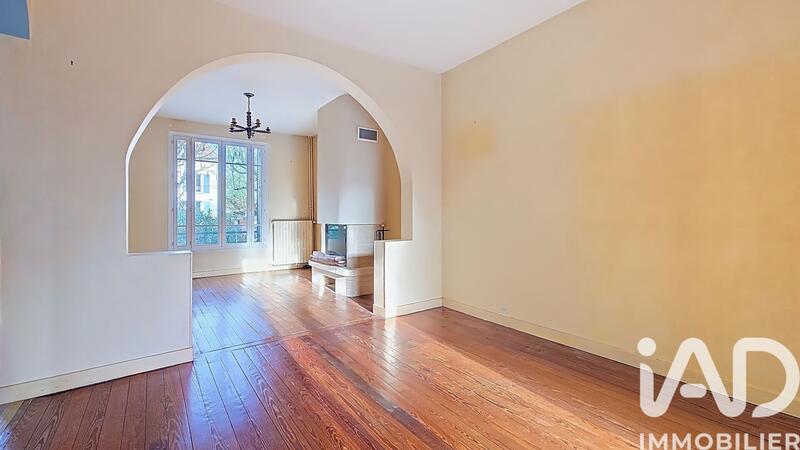 Maison - 140 m² - 6 pièces