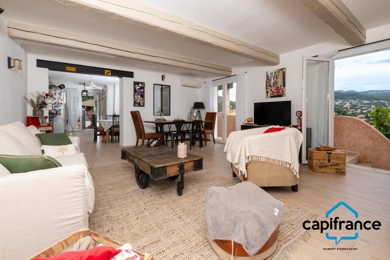 Maison - 175 m² - 7 pièces