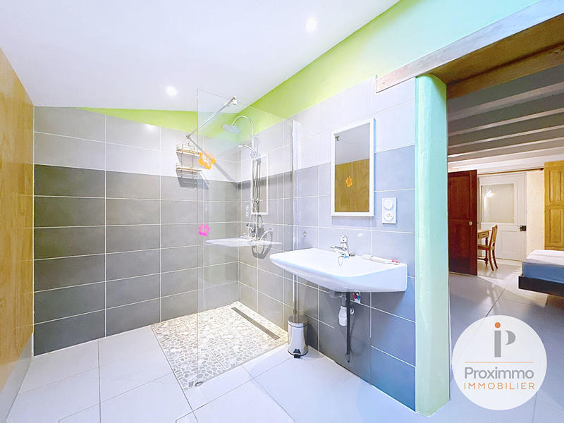 Maison - 104 m² - 4 pièces