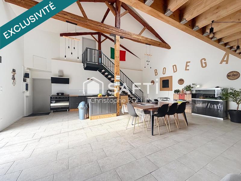 Maison - 300 m² - 7 pièces