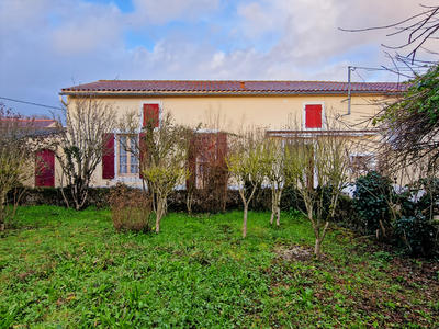 Maison - 96 m² - 3 pièces