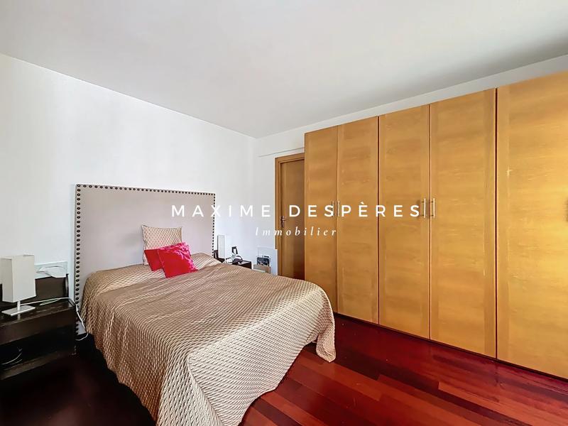 Appartement - 130 m² - 5 pièces