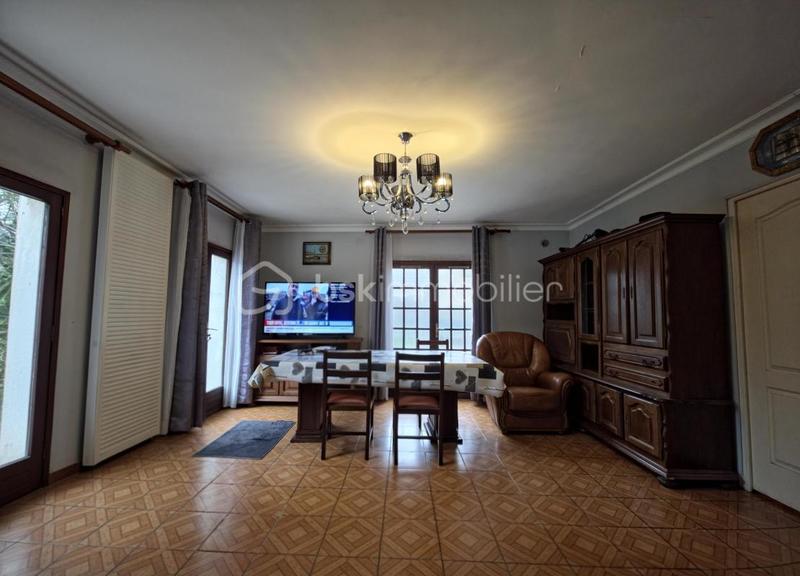 Pavillon - 142 m² - 6 pièces