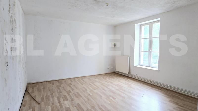 Maison - 195 m² - 10 pièces