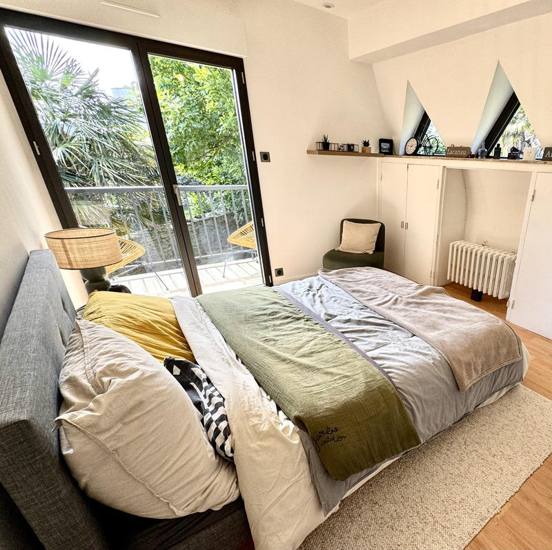 Maison - 311 m² - 8 pièces