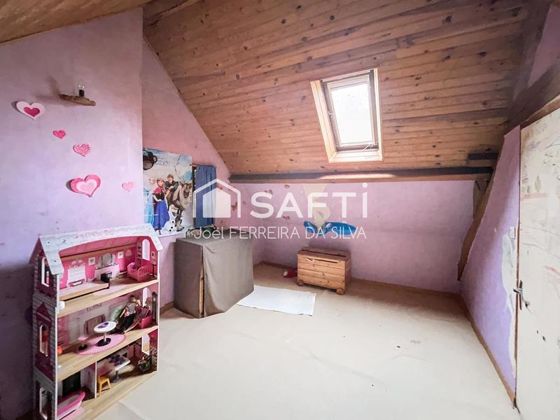 Maison - 94 m² - 5 pièces