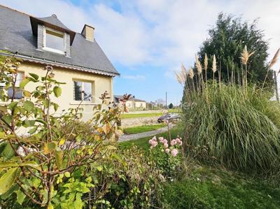 Maison traditionnelle - 140 m² - 6 pièces