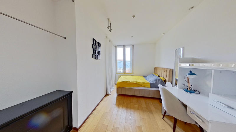 Duplex - 103 m² - 5 pièces