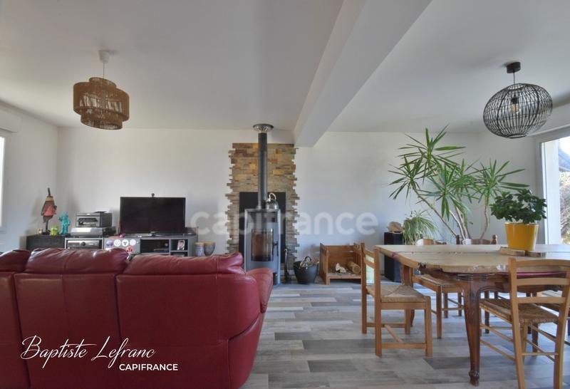 Maison - 116 m² - 6 pièces