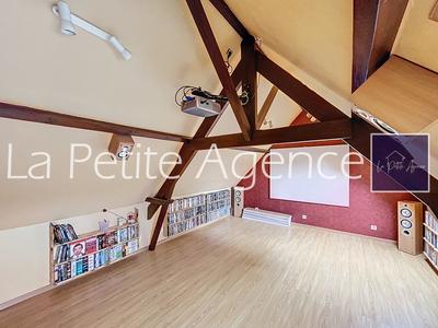 Maison - 132 m² - 6 pièces