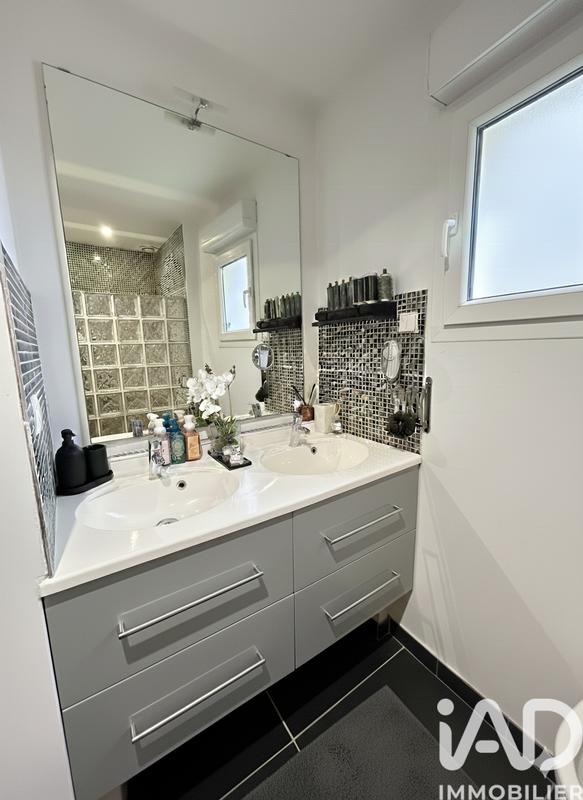 Maison - 144 m² - 5 pièces