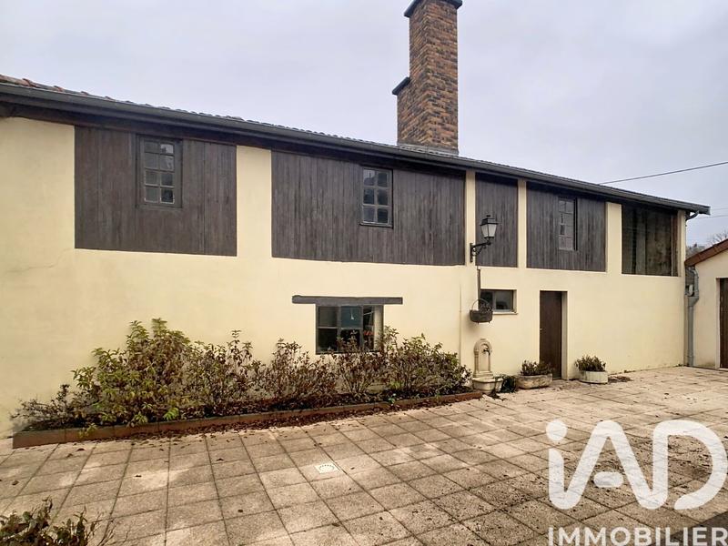 Maison - 121 m² - 5 pièces