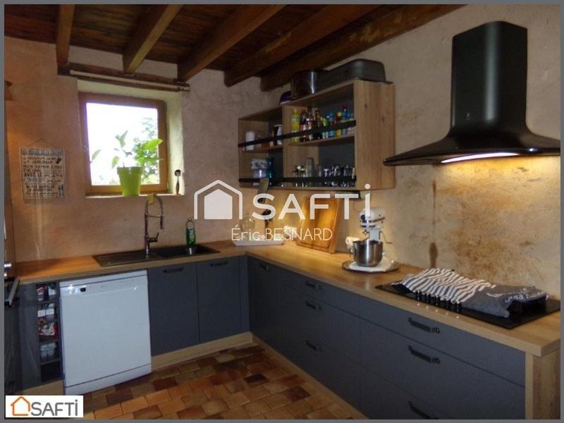 Maison - 168 m² - 7 pièces