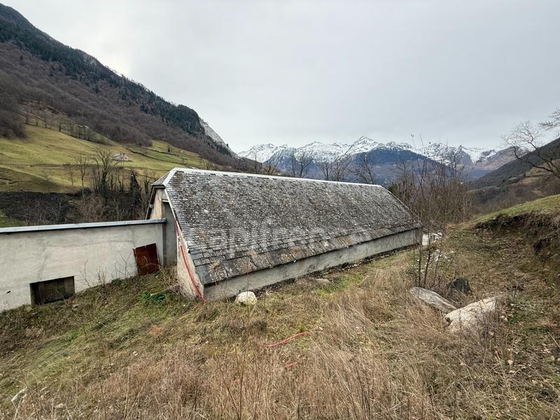 Propriété - 100 m² - 3 pièces