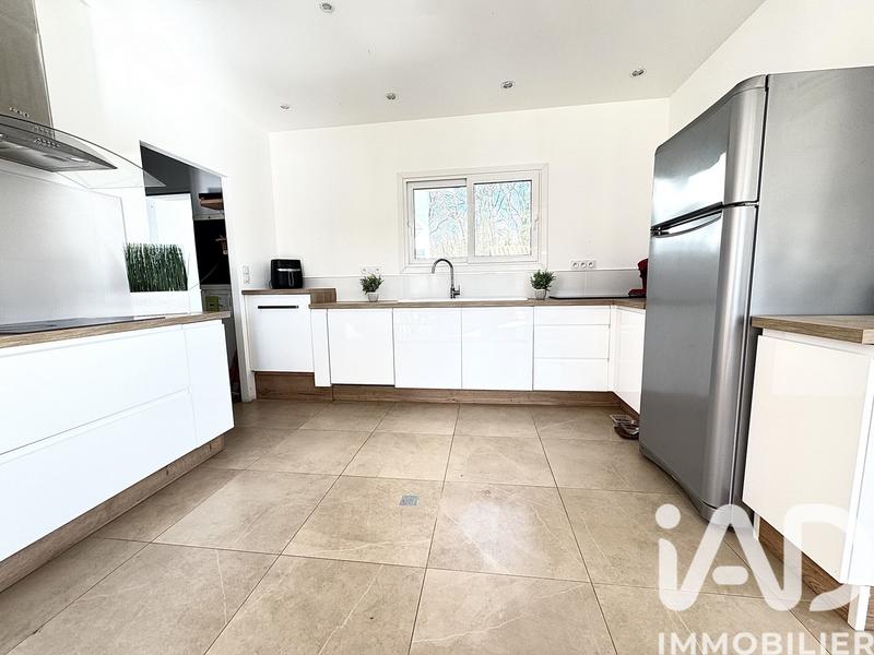 Maison - 138 m² - 5 pièces