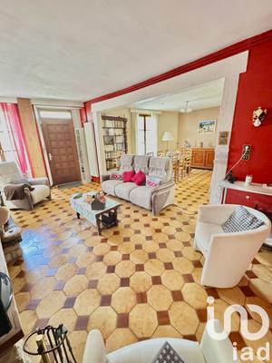 Maison - 153 m² - 7 pièces