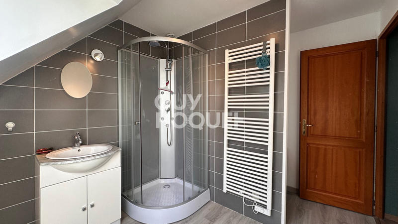 Maison - 122 m² - 4 pièces