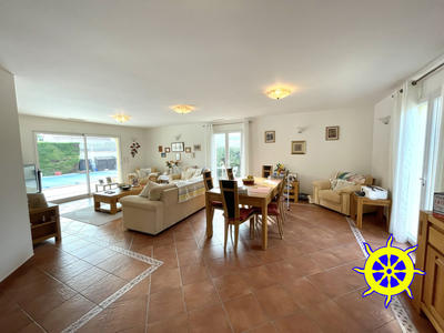 Villa - 195 m² - 5 pièces