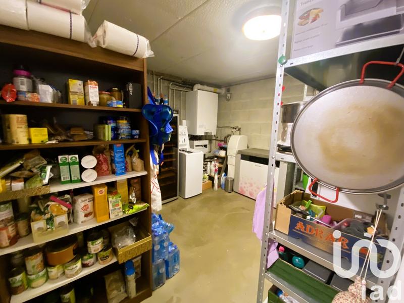 Maison - 255 m² - 7 pièces